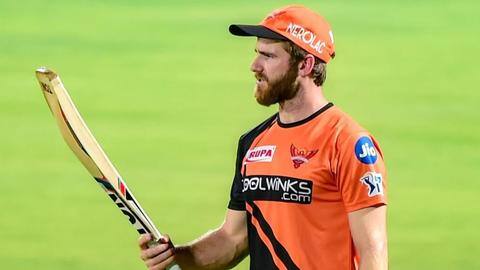 IPL: बतौर कप्तान कैसा रहा है केन विलियमसन का प्रदर्शन? जानें आंकड़े IPL: बतौर कप्तान कैसा रहा है केन विलियमसन का प्रदर्शन? जानें आंकड़े
