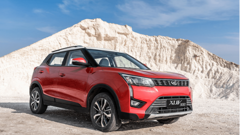 महिंद्रा XUV300 फेसलिफ्ट 7 अक्टूबर को होगी लॉन्च, जानिए किन फीचर्स से होगी लैस महिंद्रा XUV300 फेसलिफ्ट 7 अक्टूबर को होगी लॉन्च, जानिए किन फीचर्स से होगी लैस