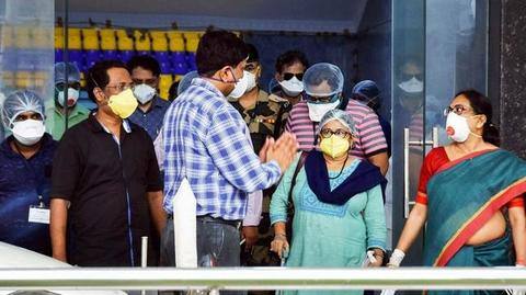 कोरोना वायरस को काबू में करने के लिए केंद्र सरकार ने तीन राज्यों में भेजी टीमें कोरोना वायरस को काबू में करने के लिए केंद्र सरकार ने तीन राज्यों में भेजी टीमें