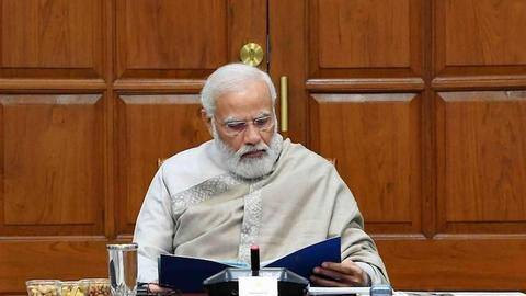 तीसरी लहर के बीच प्रधानमंत्री मोदी ने की कोविड महामारी पर उच्चस्तरीय बैठक तीसरी लहर के बीच प्रधानमंत्री मोदी ने की कोविड महामारी पर उच्चस्तरीय बैठक