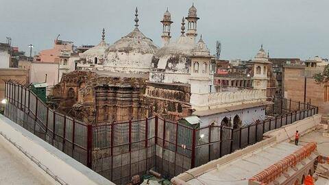 ज्ञानवापी मस्जिद के सर्वे में मिला त्रिशूल, डमरू और शेषनाग की आकृति- पूर्व कोर्ट कमिश्नर ज्ञानवापी मस्जिद के सर्वे में मिला त्रिशूल, डमरू और शेषनाग की आकृति- पूर्व कोर्ट कमिश्नर