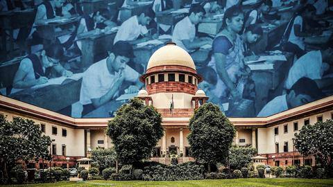 ऑफलाइन होंगी बोर्ड परीक्षाएं, सुप्रीम कोर्ट ने ऑनलाइन परीक्षा की मांग खारिज की ऑफलाइन होंगी बोर्ड परीक्षाएं, सुप्रीम कोर्ट ने ऑनलाइन परीक्षा की मांग खारिज की