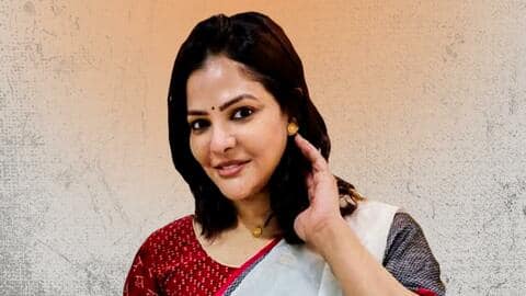 कौन हैं अर्पिता मुखर्जी, जिनके घरों से बरामद हुआ 50 करोड़ रुपये कैश? कौन हैं अर्पिता मुखर्जी, जिनके घरों से बरामद हुआ 50 करोड़ रुपये कैश?
