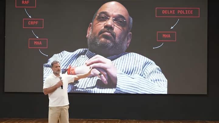 राहुल गांधी बोले- छात्रों पर पैलेट गन चलाई, नुकीले डंडों से पीटा गया; शाह इस्तीफा दें 