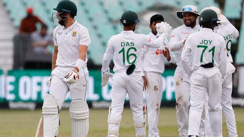 पहला टेस्ट हारने के बाद बांग्लादेश ने उठाए अंपायरिंग पर सवाल, करेगी ICC के पास शिकायत पहला टेस्ट हारने के बाद बांग्लादेश ने उठाए अंपायरिंग पर सवाल, करेगी ICC के पास शिकायत