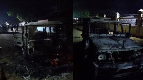 केरल: एर्नाकुलम में प्रवासी मजदूरों और पुलिस के बीच हिंसक झड़प, पांच पुलिसकर्मी घायल केरल: एर्नाकुलम में प्रवासी मजदूरों और पुलिस के बीच हिंसक झड़प, पांच पुलिसकर्मी घायल