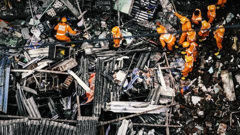 महाराष्ट्र: मुंबई में चार सालों में इमारतें गिरने से हुई कुल 99 लोगों की मौत- BMC महाराष्ट्र: मुंबई में चार सालों में इमारतें गिरने से हुई कुल 99 लोगों की मौत- BMC
