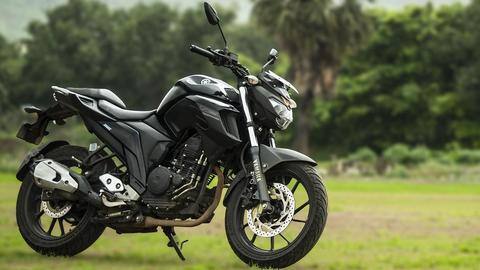 यामाहा FZ25 GP एडिशन बाइक भारत में लॉन्च, कीमत 1.36 लाख रुपये यामाहा FZ25 GP एडिशन बाइक भारत में लॉन्च, कीमत 1.36 लाख रुपये