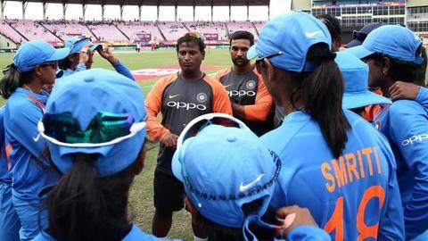 भारतीय महिला क्रिकेट टीम के मुख्य कोच बने पूर्व स्पिनर रमेश पवार भारतीय महिला क्रिकेट टीम के मुख्य कोच बने पूर्व स्पिनर रमेश पवार