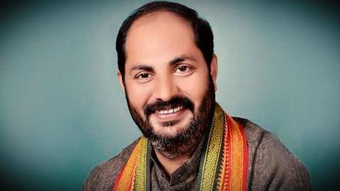 उत्तर प्रदेश के मंत्री का अजीबोगरीब बयान, कहा- 95 प्रतिशत लोगों को पेट्रोल की जरूरत नहीं उत्तर प्रदेश के मंत्री का अजीबोगरीब बयान, कहा- 95 प्रतिशत लोगों को पेट्रोल की जरूरत नहीं