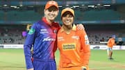 WPL 2023: दिल्ली ने गुजरात के खिलाफ टॉस जीतकर चुनी गेंदबाजी, जानिए प्लेइंग इलेवन