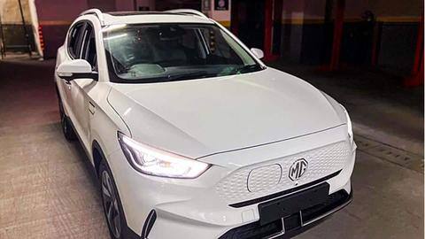भारतीय बाजार में लॉन्च हुई MG ZS EV फेसलिफ्ट, कीमत 21.99 लाख रुपये भारतीय बाजार में लॉन्च हुई MG ZS EV फेसलिफ्ट, कीमत 21.99 लाख रुपये