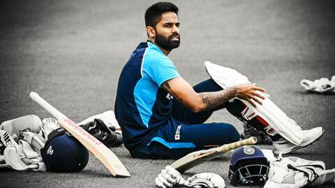 चोट के कारण दक्षिण अफ्रीका के खिलाफ घरेलू टी-20 सीरीज मिस कर सकते हैं सूर्यकुमार यादव चोट के कारण दक्षिण अफ्रीका के खिलाफ घरेलू टी-20 सीरीज मिस कर सकते हैं सूर्यकुमार यादव