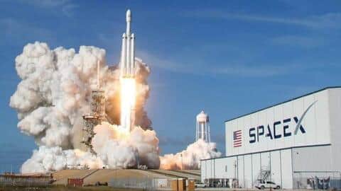 स्पेस-X ने 36 घंटे के अंदर लॉन्च किए तीन रॉकेट्स, बनाया नया रिकॉर्ड स्पेस-X ने 36 घंटे के अंदर लॉन्च किए तीन रॉकेट्स, बनाया नया रिकॉर्ड