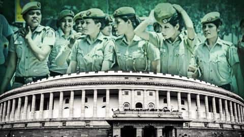 पुलिसबलों में महिलाओं के कम प्रतिनिधित्व पर संसदीय समिति ने चिंता जताई, कई सुझाव दिए पुलिसबलों में महिलाओं के कम प्रतिनिधित्व पर संसदीय समिति ने चिंता जताई, कई सुझाव दिए