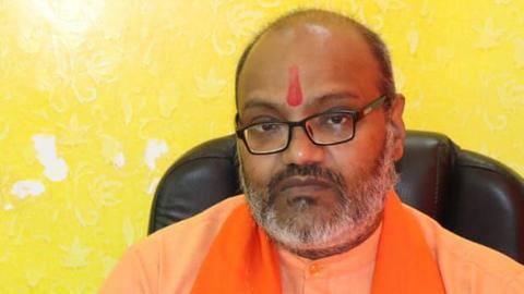 भड़काऊ भाषण के आरोप में गिरफ्तार नहीं हुए नरसिंहानंद, महिला के खिलाफ टिप्पणी का है मामला भड़काऊ भाषण के आरोप में गिरफ्तार नहीं हुए नरसिंहानंद, महिला के खिलाफ टिप्पणी का है मामला