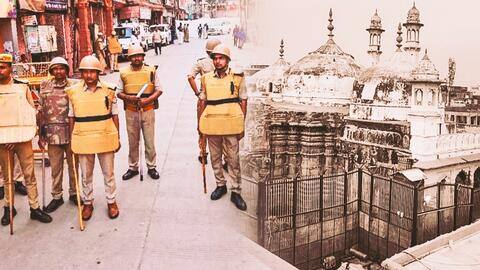ज्ञानवापी मस्जिद के तालाब में 'शिवलिंग' मिलने का दावा, कोर्ट का सील करने का आदेश ज्ञानवापी मस्जिद के तालाब में 'शिवलिंग' मिलने का दावा, कोर्ट का सील करने का आदेश