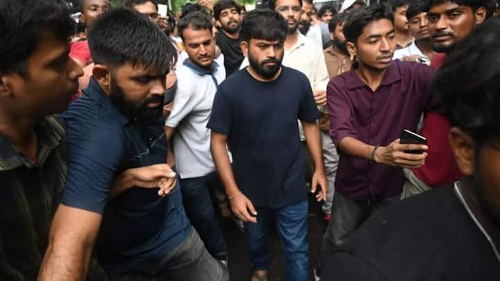CJP और सरकार के बीच दूसरी बार बातचीत, प्रधान के इस्तीफे पर कल जवाब देगी सरकार