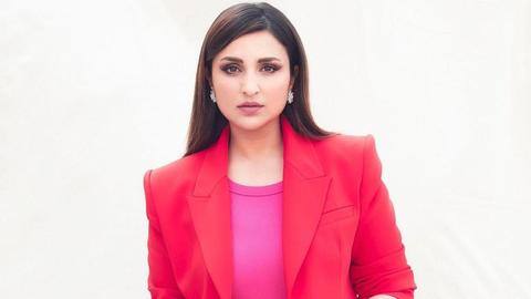 शूटिंग से पहले परिणीति ने छोड़ी रणबीर की फिल्म 'एनिमल', जानिए वजह शूटिंग से पहले परिणीति ने छोड़ी रणबीर की फिल्म 'एनिमल', जानिए वजह
