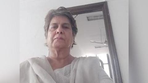 दिल्ली: पूर्व केंद्रीय मंत्री की पत्नी की घर में घुसकर हत्या, धोबी गिरफ्तार दिल्ली: पूर्व केंद्रीय मंत्री की पत्नी की घर में घुसकर हत्या, धोबी गिरफ्तार