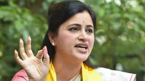 सांसद नवनीत राणा को मिली जान से मारने की धमकी, दिल्ली में दर्ज कराई FIR सांसद नवनीत राणा को मिली जान से मारने की धमकी, दिल्ली में दर्ज कराई FIR