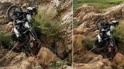 ग्रेटर नोएडा में अधूरे रास्ते पर चल रहे बाइक सवार प्रबंधक की गड्ढे में गिरकर मौत