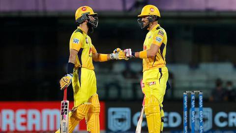 MI बनाम CSK: चेन्नई ने खड़ा किया विशाल स्कोर, रायडू ने लगाया तेज अर्धशतक MI बनाम CSK: चेन्नई ने खड़ा किया विशाल स्कोर, रायडू ने लगाया तेज अर्धशतक