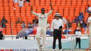 सबसे कम गेंदों पर 50 टेस्ट विकेट लेने वाले भारतीय बने अक्षर पटेल 