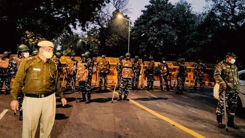 सुरक्षा बलों ने गणतंत्र दिवस से पहले आतंकी हमले की सूचना के मद्देनजर जारी किया अलर्ट सुरक्षा बलों ने गणतंत्र दिवस से पहले आतंकी हमले की सूचना के मद्देनजर जारी किया अलर्ट