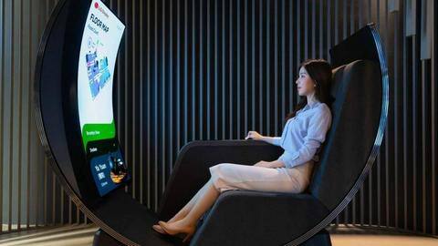 LG डिस्प्ले लाई नए फ्लेक्सिबल स्क्रीन 'मीडिया चेयर' और 'वर्चुअल राइड' LG डिस्प्ले लाई नए फ्लेक्सिबल स्क्रीन 'मीडिया चेयर' और 'वर्चुअल राइड'