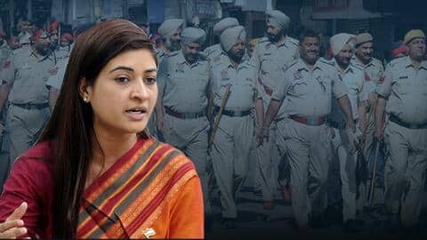 पंजाब में अब अलका लांबा पर भी मामला दर्ज, पुलिस ने घर के बाहर चिपकाया नोटिस पंजाब में अब अलका लांबा पर भी मामला दर्ज, पुलिस ने घर के बाहर चिपकाया नोटिस