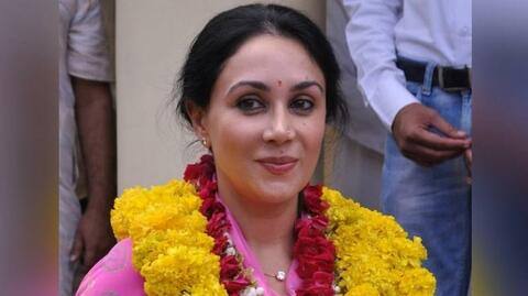 भाजपा सांसद दिया कुमारी का दावा- हमारी जमीन पर बना ताजमहल, शाहजहां ने किया था कब्जा भाजपा सांसद दिया कुमारी का दावा- हमारी जमीन पर बना ताजमहल, शाहजहां ने किया था कब्जा