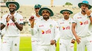 ढाका टेस्ट: मेहदी हसन ने पाकिस्तान के खिलाफ दूसरी बार चटकाया 5 विकेट हॉल, जानिए आंकड़े