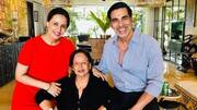 अक्षय कुमार की मां ICU में भर्ती, विदेश से लौटे अभिनेता