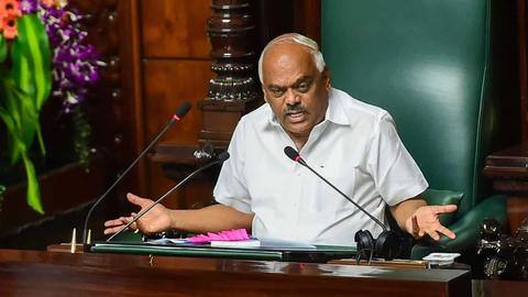 कर्नाटक विधानसभा में कांग्रेस विधायक बोले- जब रेप होना ही है तो उसका मजा लो कर्नाटक विधानसभा में कांग्रेस विधायक बोले- जब रेप होना ही है तो उसका मजा लो