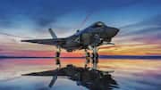 केरल में फंसे F-35 विमान को हैंगर में ले जाया गया, ब्रिटेन से आई टीम