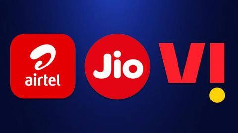 रिकॉर्ड वैक्सिनेशन के बदले तीन महीने का जियो, एयरटेल और Vi रीचार्ज फ्री? जानिए सच्चाई रिकॉर्ड वैक्सिनेशन के बदले तीन महीने का जियो, एयरटेल और Vi रीचार्ज फ्री? जानिए सच्चाई