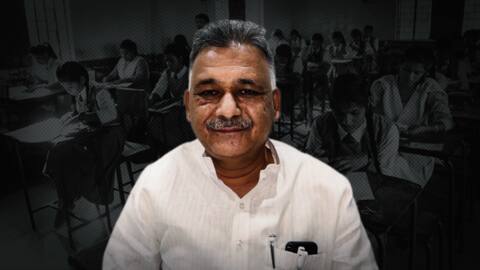 मध्यप्रदेश: अभिभावक संघ की फीस कम कराने की मांग, शिक्षा मंत्री इंद्र सिंह बोले- मर जाओ मध्यप्रदेश: अभिभावक संघ की फीस कम कराने की मांग, शिक्षा मंत्री इंद्र सिंह बोले- मर जाओ