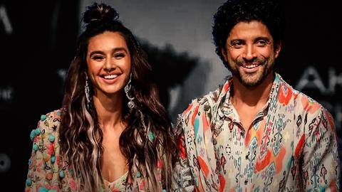 शिबानी दांडेकर ने गर्दन पर गुदवाया टैटू, लिखवाया फरहान अख्तर का नाम शिबानी दांडेकर ने गर्दन पर गुदवाया टैटू, लिखवाया फरहान अख्तर का नाम