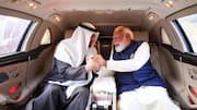 भारत पहुंचे UAE के राष्ट्रपति मोहम्मद बिन जायद अल नाहयान, प्रधानमंत्री मोदी ने किया स्वागत