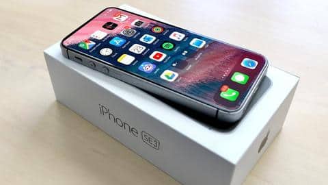 5G सपोर्ट और पंच-होल डिस्प्ले के साथ आ सकता है थर्ड जेनरेशन आईफोन SE 5G सपोर्ट और पंच-होल डिस्प्ले के साथ आ सकता है थर्ड जेनरेशन आईफोन SE