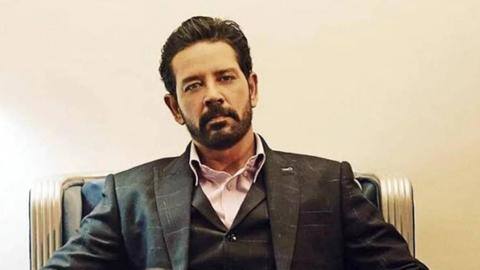 ZEE5 की 'रात बाकी है' में अनोखे किरदार में दिखेंगे 'क्राइम पेट्रोल' फेम अनूप सोनी ZEE5 की 'रात बाकी है' में अनोखे किरदार में दिखेंगे 'क्राइम पेट्रोल' फेम अनूप सोनी