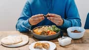 कुछ लोग तनाव को कम करने के लिए ज्यादा क्यों खाने लगते हैं? जानें संभावित कारण
