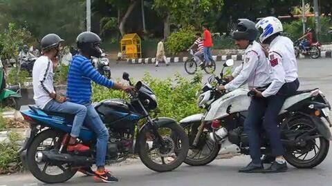ट्रैफिक नियमों में बदलाव: अब हेलमेट लगाने के बाद भी कट सकता है 2,000 का चालान ट्रैफिक नियमों में बदलाव: अब हेलमेट लगाने के बाद भी कट सकता है 2,000 का चालान