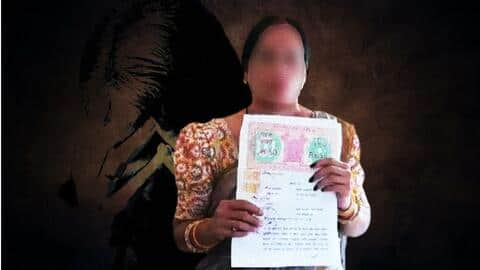 मध्य प्रदेश: "रोज रात भेजो लड़की या फिर खुद आओ", वार्डन का SDM पर गंभीर आरोप मध्य प्रदेश: "रोज रात भेजो लड़की या फिर खुद आओ", वार्डन का SDM पर गंभीर आरोप