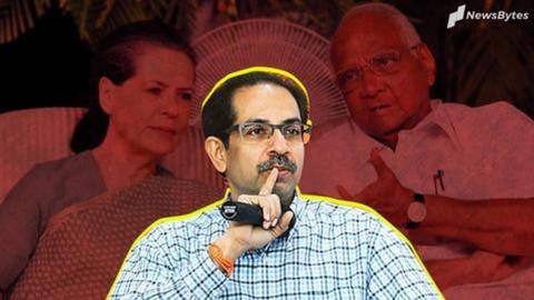 महाराष्ट्र सरकार में फिर सामने आए मतभेद, मुख्यमंत्री ठाकरे से मिले कांग्रेस नेता महाराष्ट्र सरकार में फिर सामने आए मतभेद, मुख्यमंत्री ठाकरे से मिले कांग्रेस नेता