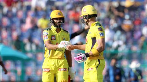 CSK बनाम KKR: रोमांचक मुकाबले में जीती चेन्नई, मैच में बने ये रिकार्ड्स CSK बनाम KKR: रोमांचक मुकाबले में जीती चेन्नई, मैच में बने ये रिकार्ड्स