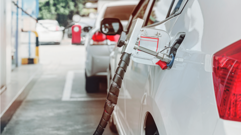 दिल्ली: लगातार दूसरे दिन महंगी हुई CNG, मार्च के बाद से हो चुकी 12.5 रुपये महंगी दिल्ली: लगातार दूसरे दिन महंगी हुई CNG, मार्च के बाद से हो चुकी 12.5 रुपये महंगी