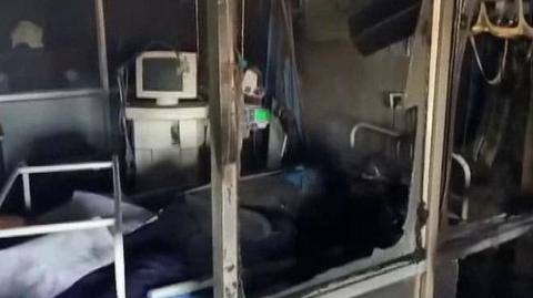 छत्तीसगढ़: कोविड अस्पताल के ICU में आग लगने से पांच मरीजों की मौत छत्तीसगढ़: कोविड अस्पताल के ICU में आग लगने से पांच मरीजों की मौत