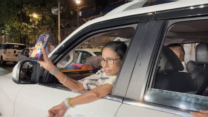 भबानीपुर में 4 घंटे डटीं ममता बनर्जी, कहा- EVM छेड़छाड़ हुई तो जान की बाजी लगाएंगे